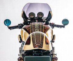 Ekskluzīvs Yamaha XJR-1300 SP Custom Cafe-Racer "Kintaro"
