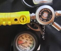 SCUBAPRO полный комплект регуляторов для дайвинга.