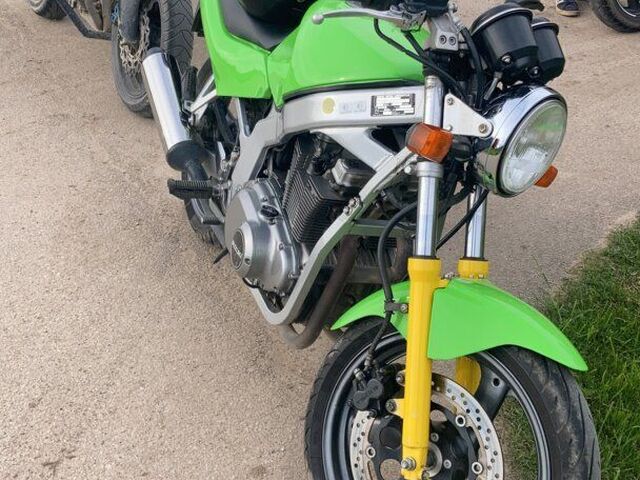 GS500E - 2/5
