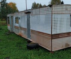 Pārdodu angļu dzīvojamo mājiņu