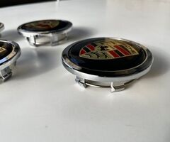 Комплект из 4 колесных центров для Porsche 76 мм.
